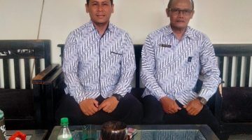 Gelar pembagian raport semester SMK HARAPAN BANGSA Lengkong kabupaten Sukabumi “Menjadi silaturrahmi antara guru dengan orang tua siswa”