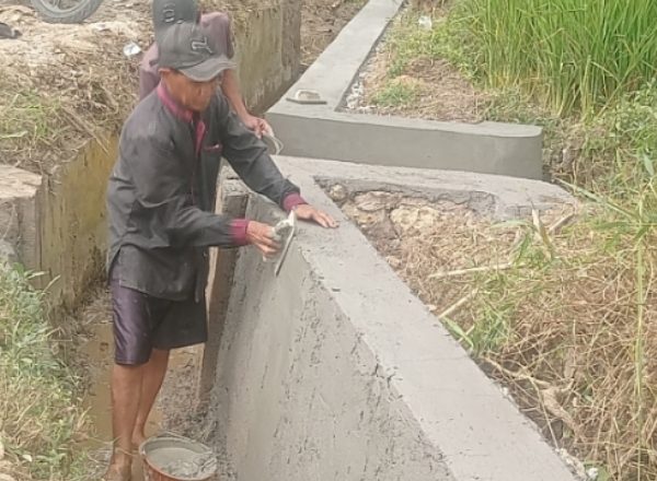 Pembangunan Irigasi Perpipaan Sistem Sewa Kelola di Kampung Lamping Cidahu Hampir Selesai, Dana APBN Rp97 Juta
