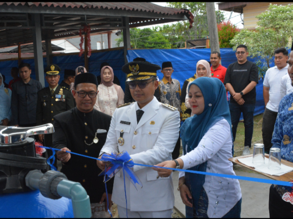 Wali Kota Langsa Jeffry Launching Inovasi Air Minum RO di RSUD