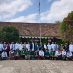 Memperingati Hari Santri nasional. 2026.porkopincam kecamatan Pabuaran Bersama Tokoh agama dan masyarakat ikut kegiatan dilaksanakan di depan kantor kac Pabuaran.