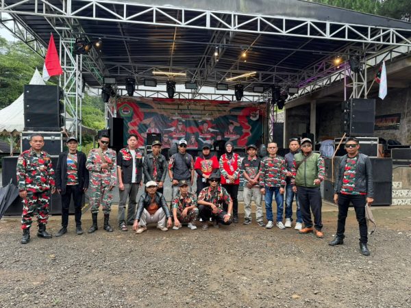 LMPI MAC.KECAMATAN PABUARAN HADIRI FAMILY . GATHERING DI WISATA GUNUNG WAYANG KLAPANUNGGAL.